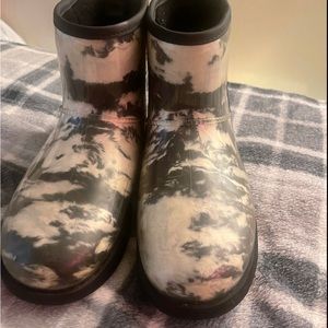 Womens uggs